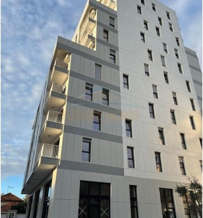 For sale, Apartment 2+1+2, Xhamlliku, Tirana.