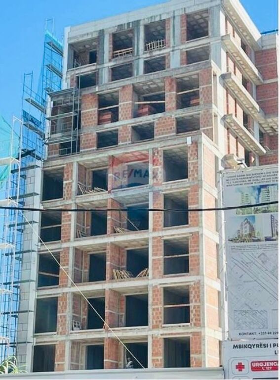 Shitet Garsionere Astir