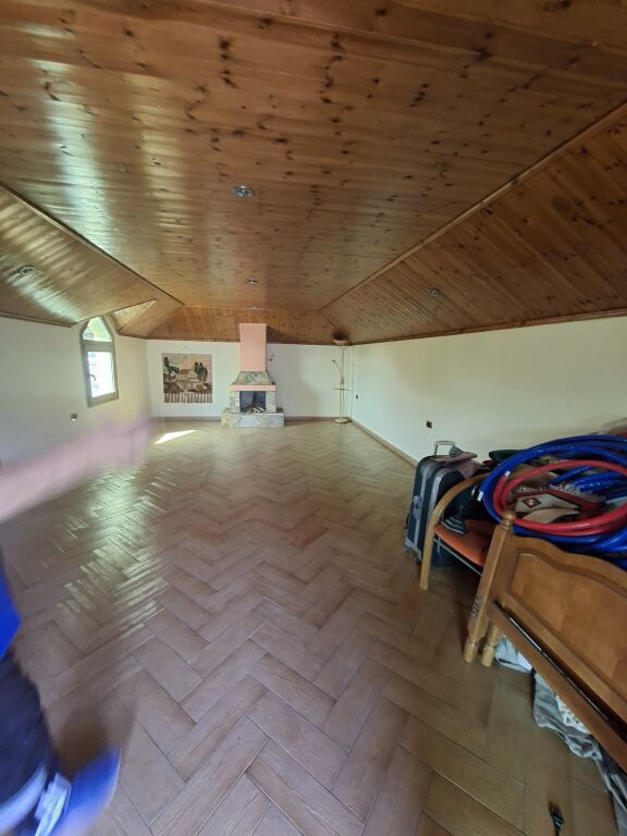 VENDESI APPARTAMENTO 3+1+PAPAFINGO VICINO AL 21 DICEMBRE