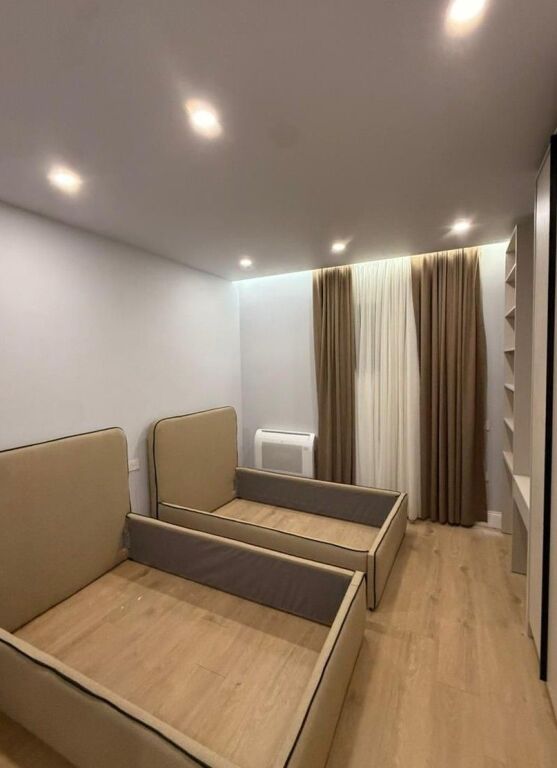 Apartament 2+1 Colour Splash, Paskuqan