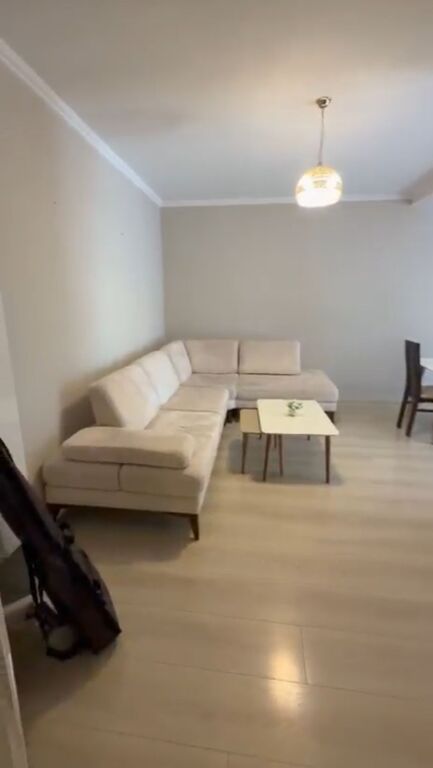 🏡 Apartament 2+1+2 për Shitje – Rruga 5 Maji