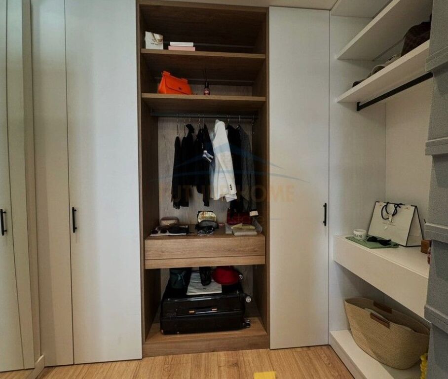 In vendita, Appartamento 1+1, Residenza S Block Living, Zogu i Zi, Tirana.