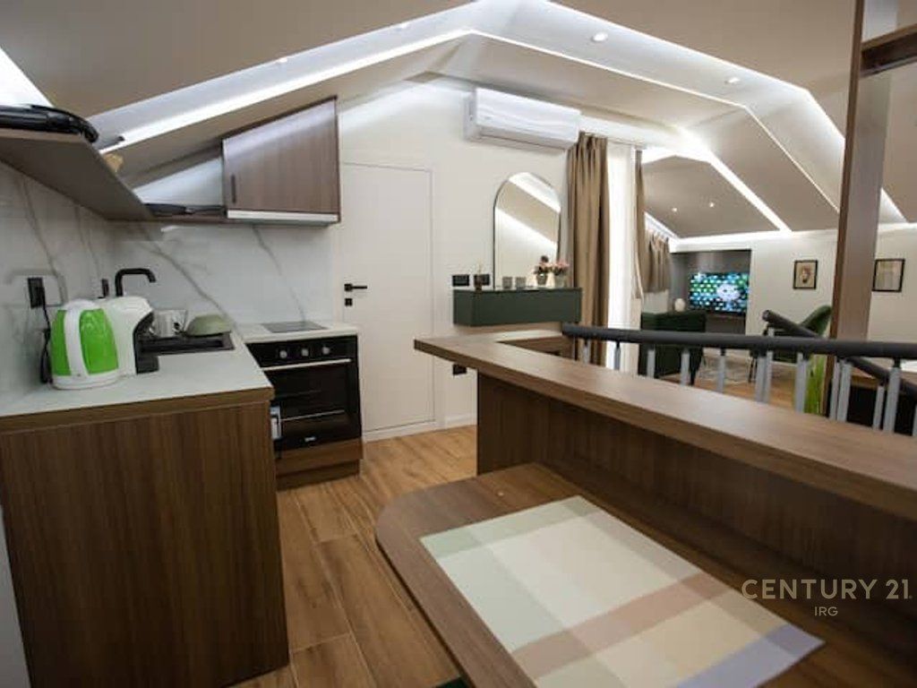 Jepen me Qira 2 Studio në Bllok – Airbnb Ready, Full Book &amp; Smart Home