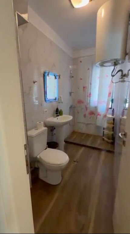 🏡 Apartament 2+1+2 për Shitje – Rruga 5 Maji