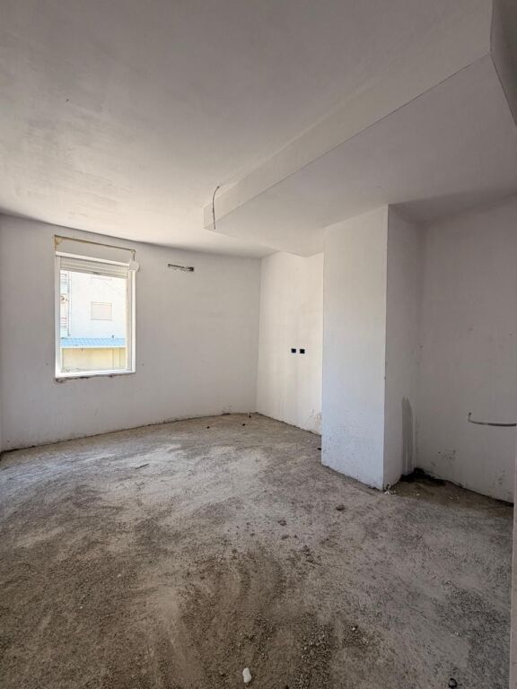 Apartment 1+1 for sale with sea view – Golem