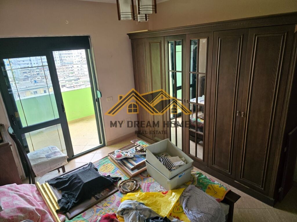 SHITET APARTAMENT 3+1+2T+2 BALLKONE PRANE MARKATES DURRES!