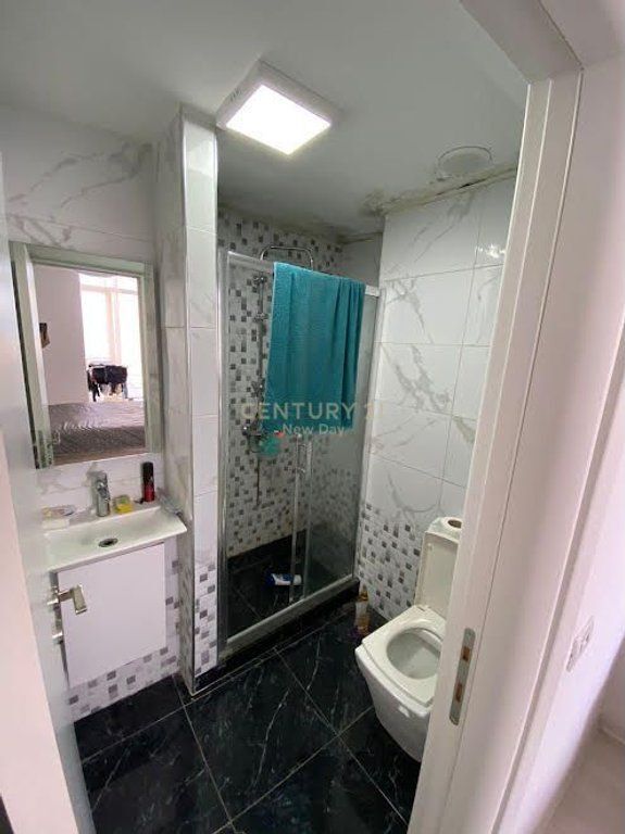 Affittiamo 2+1 nella Nuova Tirana