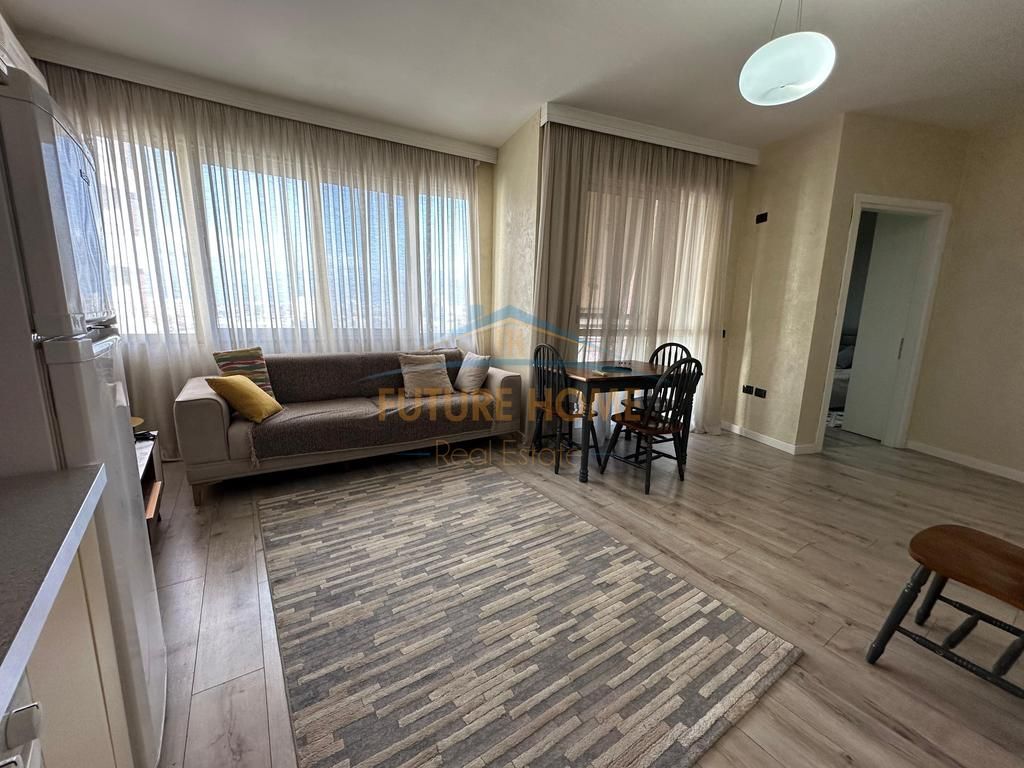Qera,Apartament 1+1,Unaza e Re !