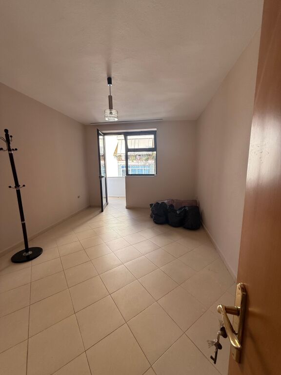 In affitto a 21 Dhjetori