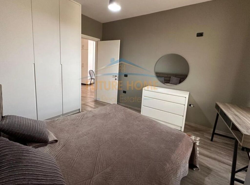 Qera,Apartament 1+1,Unaza e Re !