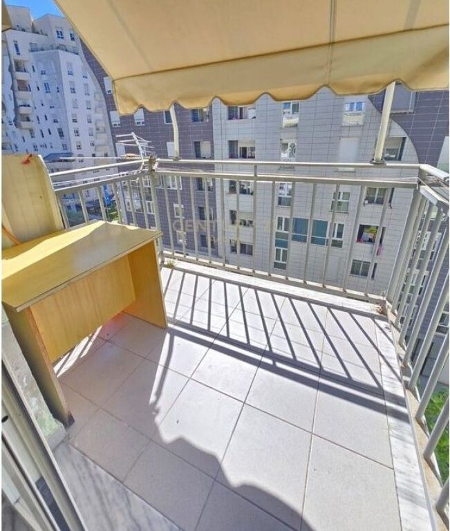 Vendiamo appartamento 1+1, molto vicino al Complesso Magnet