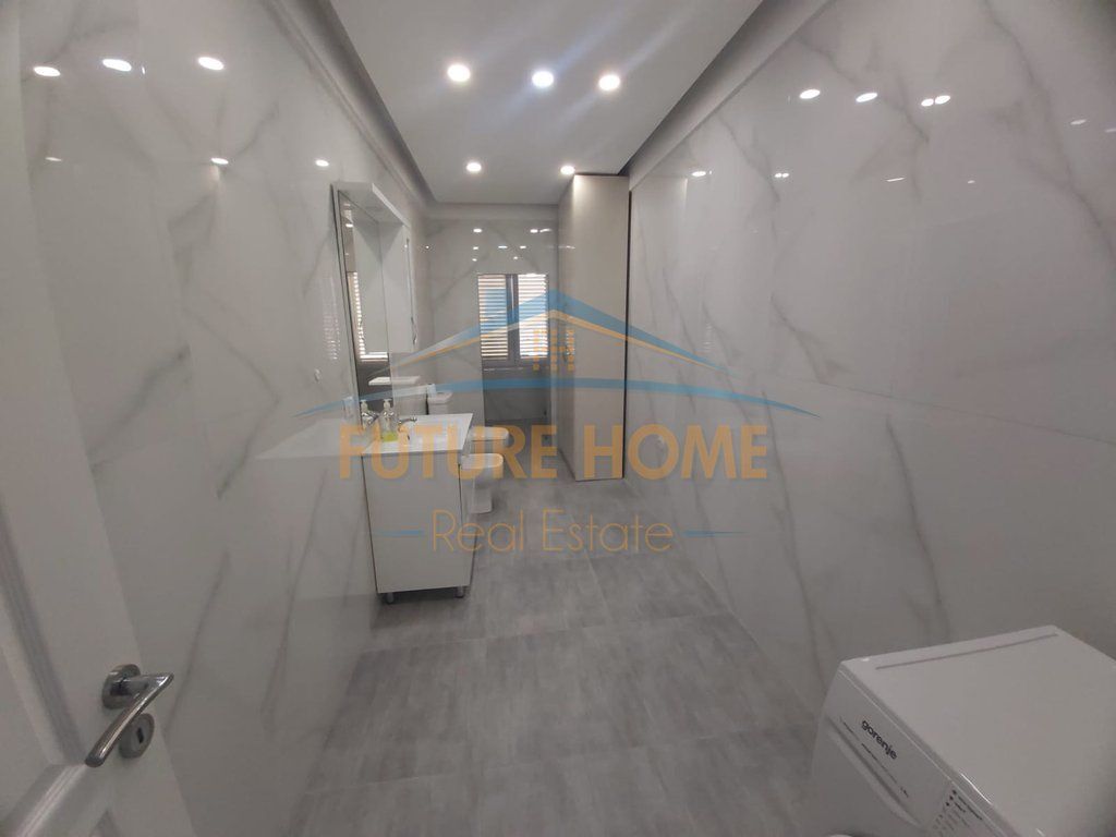 Qira, Apartament 2+1, Stadiumi Dinamo