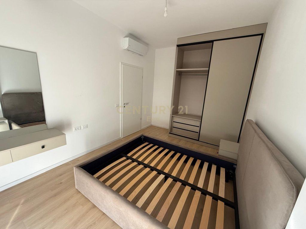 SHITET VILE NE FARKE, TIRANE !