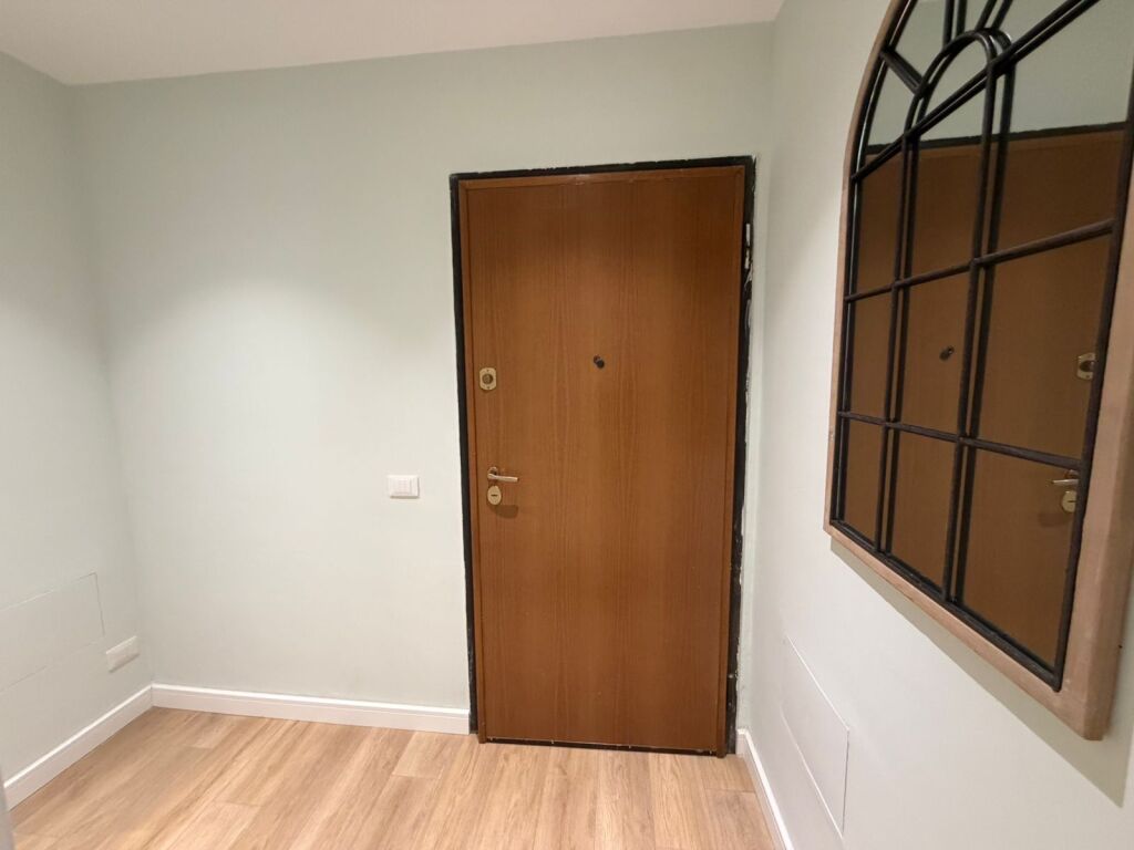 Affittasi 1+1 COMUNE DI PARIGI 750€