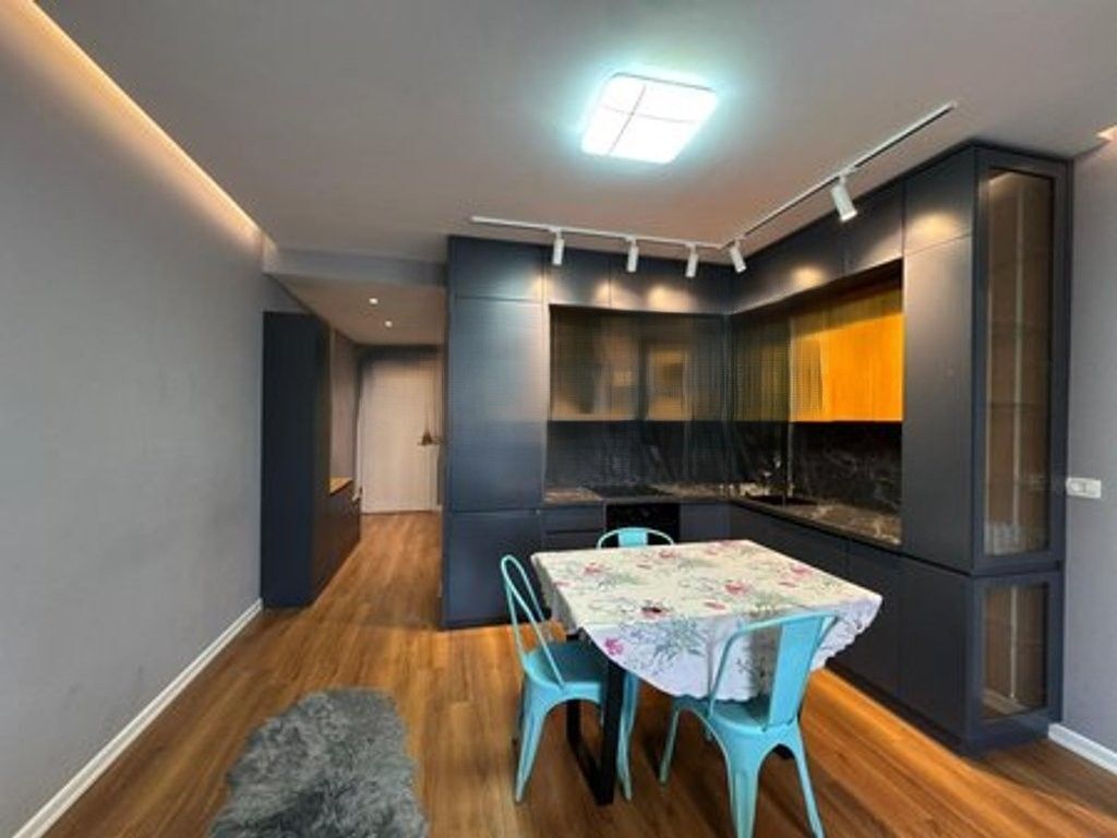 SHITET APARTAMENT 1+1 NE DON BOSKO, PRANE BUJTINES SE GJELIT 160,000 €