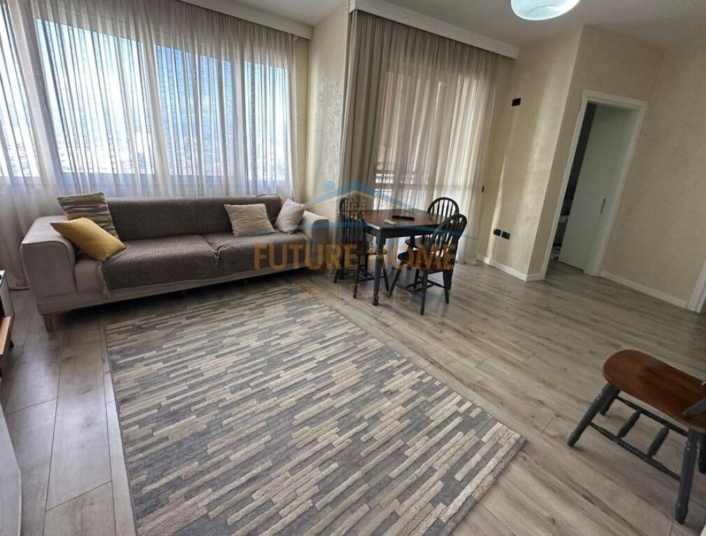 Qera,Apartament 1+1,Unaza e Re !