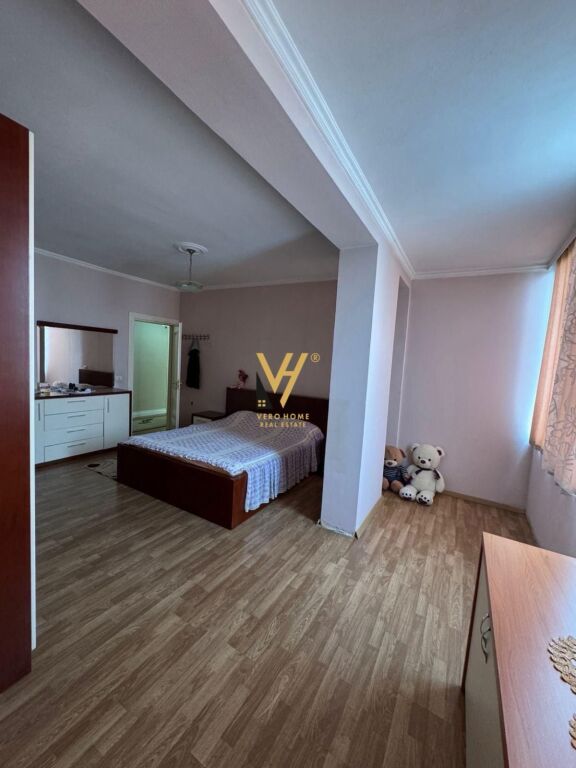 SHITET APARTAMENT 3+1+2+BLK NE ASTIR 242.000 EURO