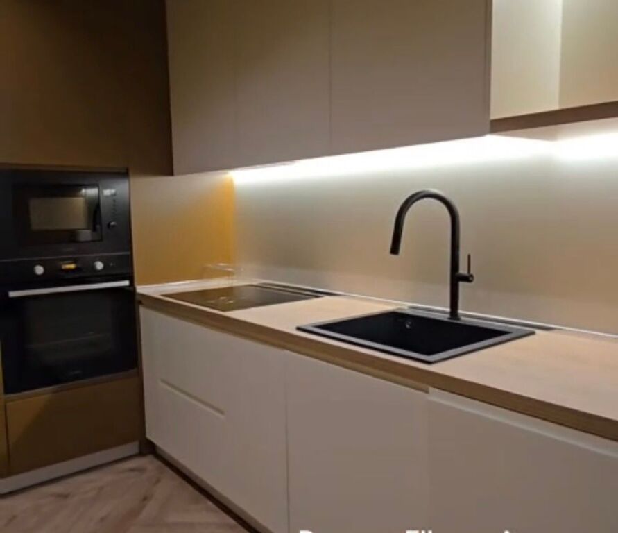 Appartamento in affitto 1+1 in via Elbasanit