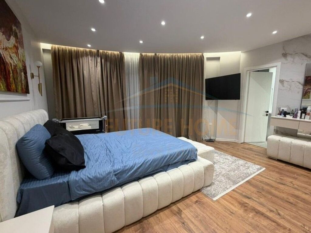 Shitet, Apartament 3+1+2, Liqeni i Thatë, Tiranë