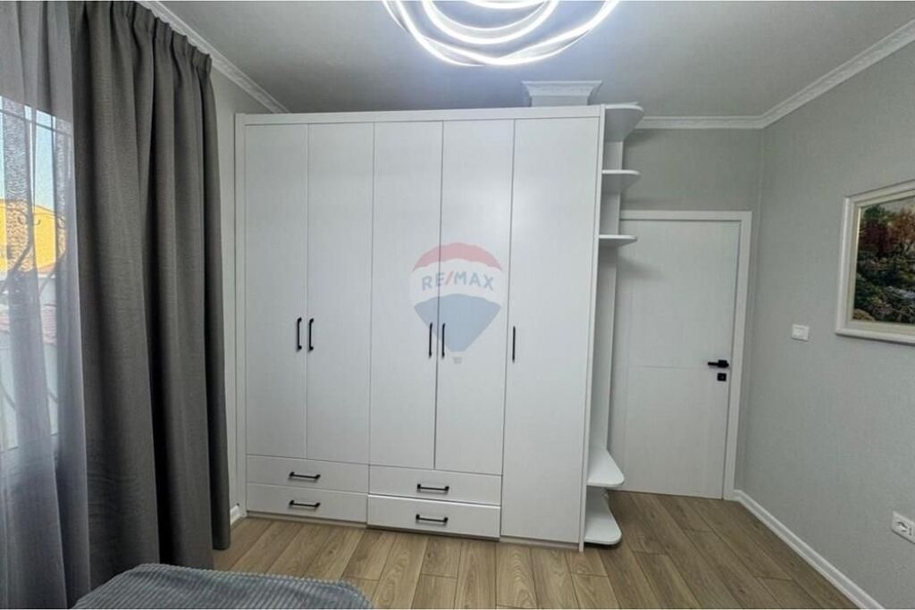 Apartament - Për Qira - Bulevardi Bajram Curri, Tiranë