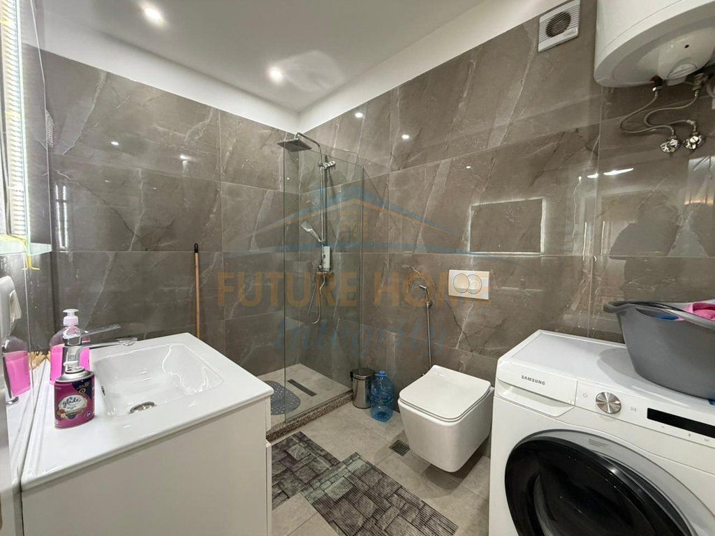 Affitto, Appartamento 2+1, Nuovo Anello, Tirana.