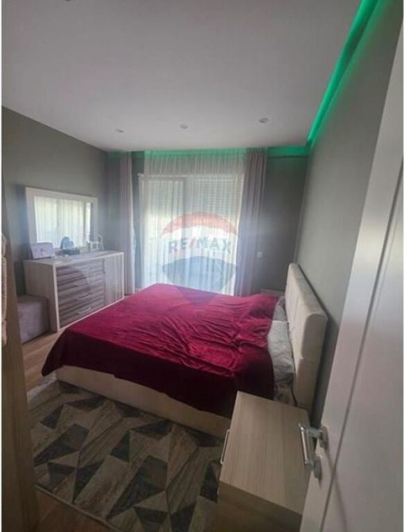 Affittasi appartamento 2+1+2 in Via Elbasani