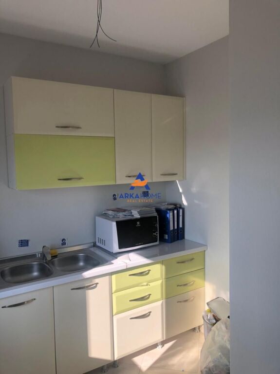 AFFITTASI APPARTAMENTO 2+1 "VIA JORDAN MISJA" 60000 LEKE