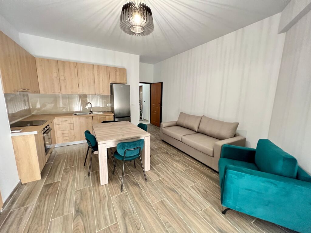 Apartament me qera 2+1 Rruga e dibres