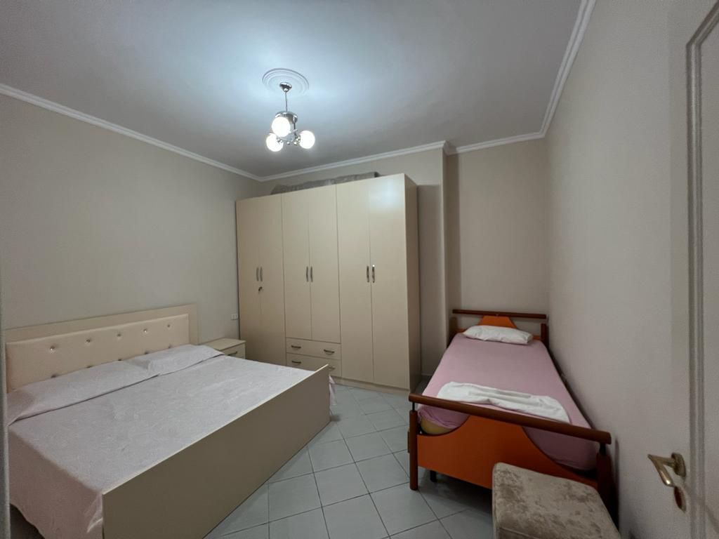 JEPET ME QERA APARTAMENT 1+1 PRANE VILA LULE, DURRES