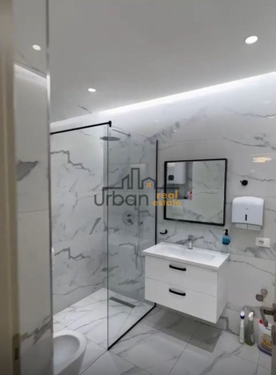 Rent, Commercial Space, Near the Center, Tirana - 4500€ | 240 m²