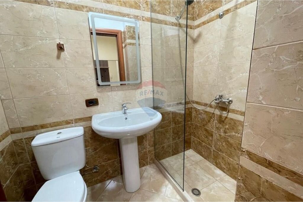 🌊 APARTAMENT 2+1 ME QIRA – UJI I FTOHTË, VLORË