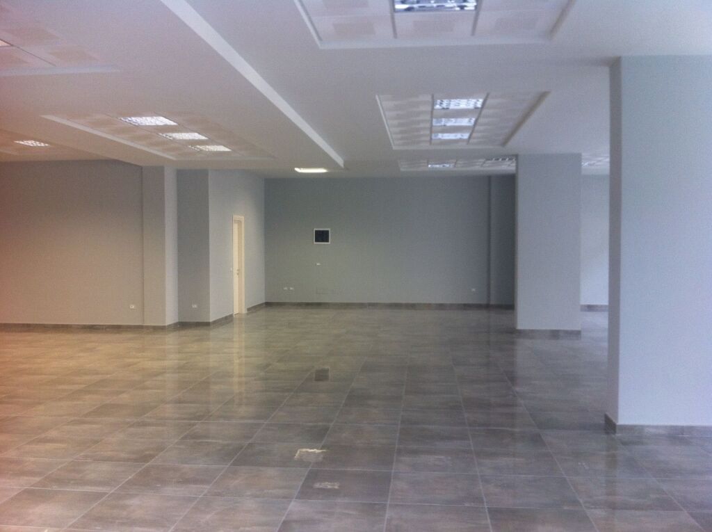 Shop for rent at Selvia 412 m2