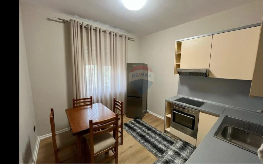 Apartament per qera 1+1 tek Pallatet Agimi