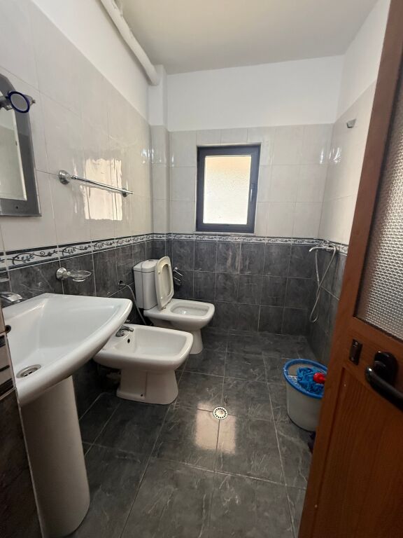 In affitto a 21 Dhjetori