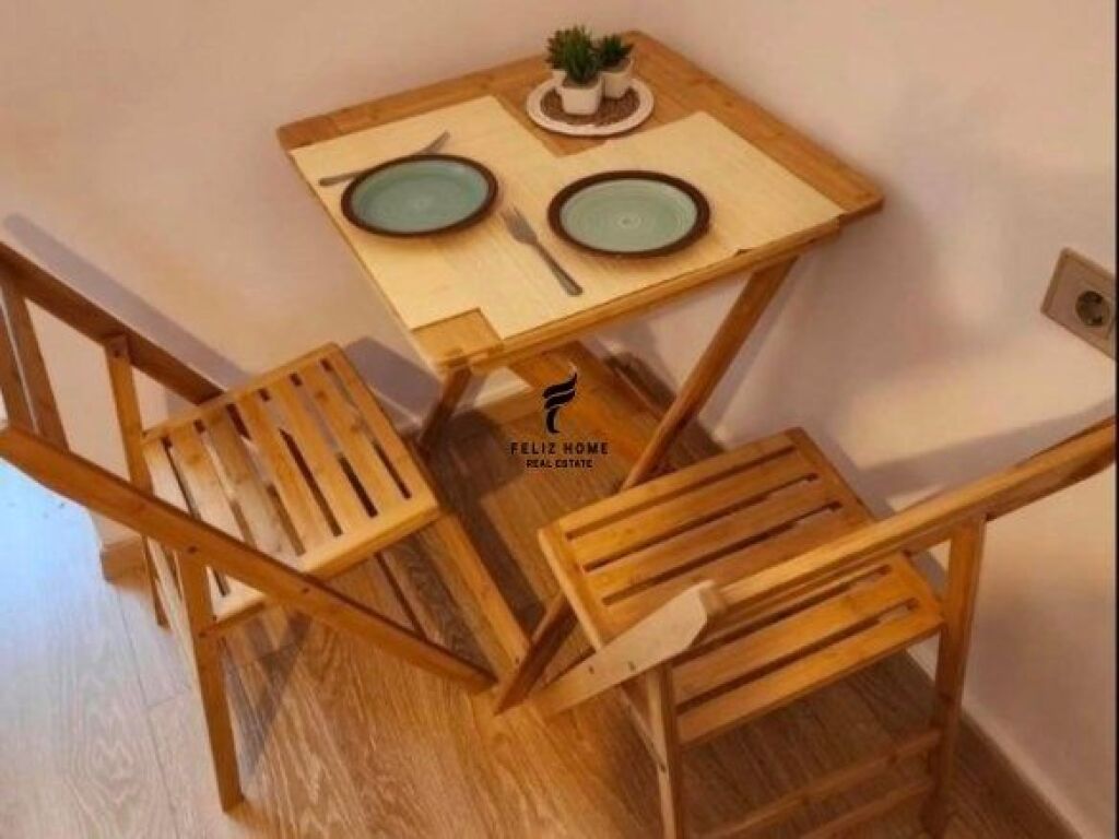 GARSONIERE ME QERA 25 M2 QENDER 40.000 LEKE FH-69188