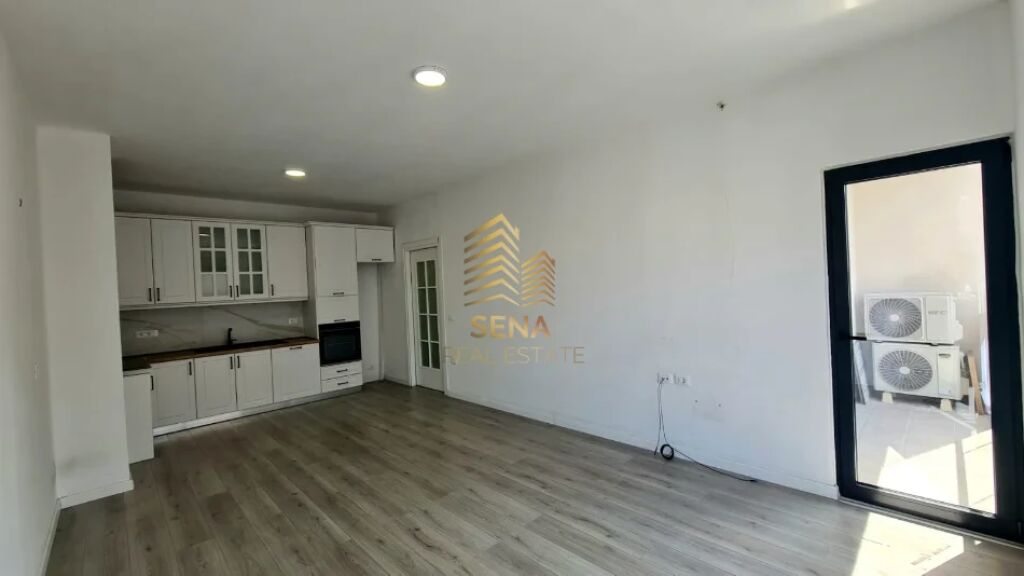 Rent, Apartment 1+1+balcony, Erli Complex, 45,000 Leke/month