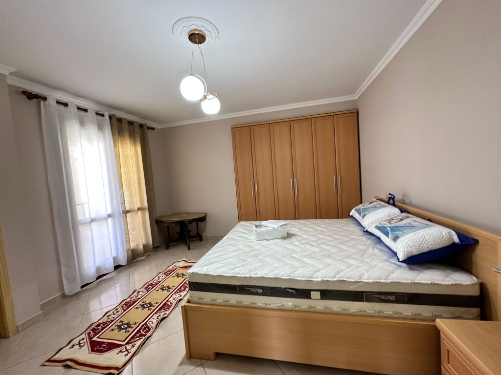 Apartment 2+1+2 + 2Blk For Rent Near the Botanical Garden