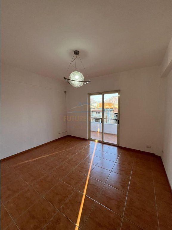 Rent, Apartment 3+1+2, Former Train Station, Tirana