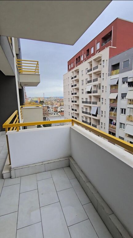 Apartament me qera 1+1+parkim tek E-88 ne rrugen Dritan Hoxha