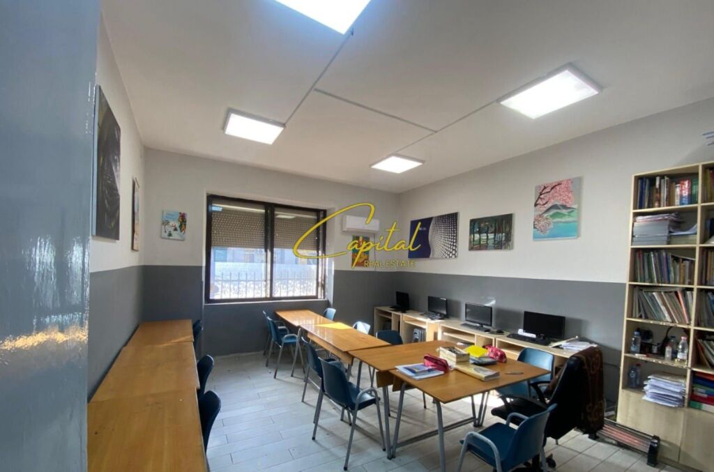 AMBIENT BIZNESI ME QIRA 100 M2 ISH BLLOKU 80.000 LEKE