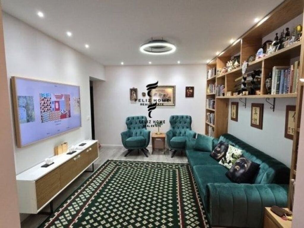 VENDESI APPARTAMENTO 2+1 BLLOKU 350.000 EURO FH-69091