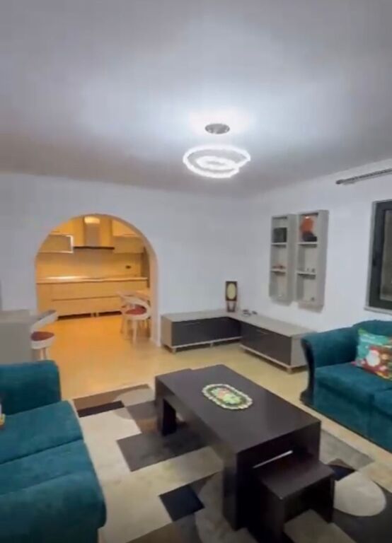 Appartamento in vendita 2+1 in via Elbasanit