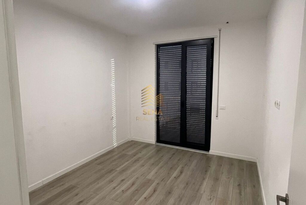 Rent, Apartment 1+1+balcony, Erli Complex, 45,000 Leke/month