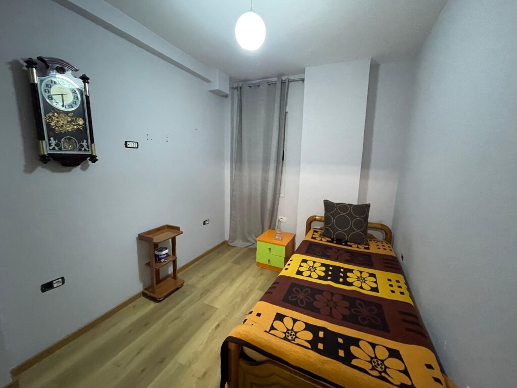 Jepet apartament 3+1+🌿 ballkon me qira tek Kopshti Botanik 🌳🏡