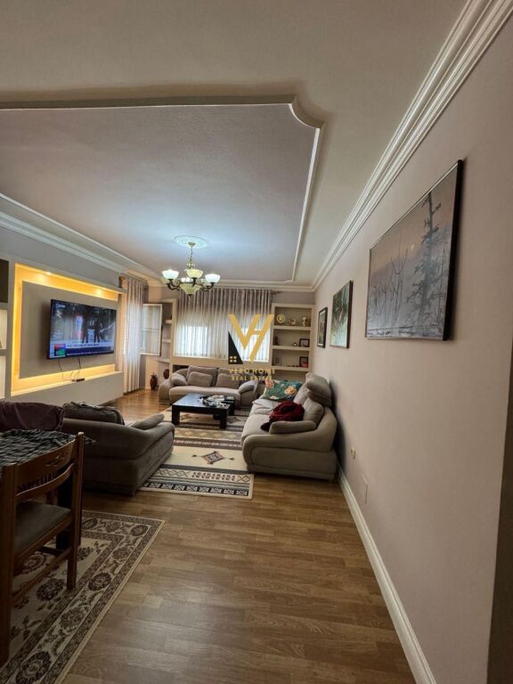 SHITET APARTAMENT 3+1+2+BLK NE ASTIR 242.000 EURO