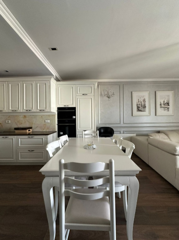 💎 LUX LIVING | APPARTAMENTO 2+1+2 IN AFFITTO – AMBASSADOR 3  📍