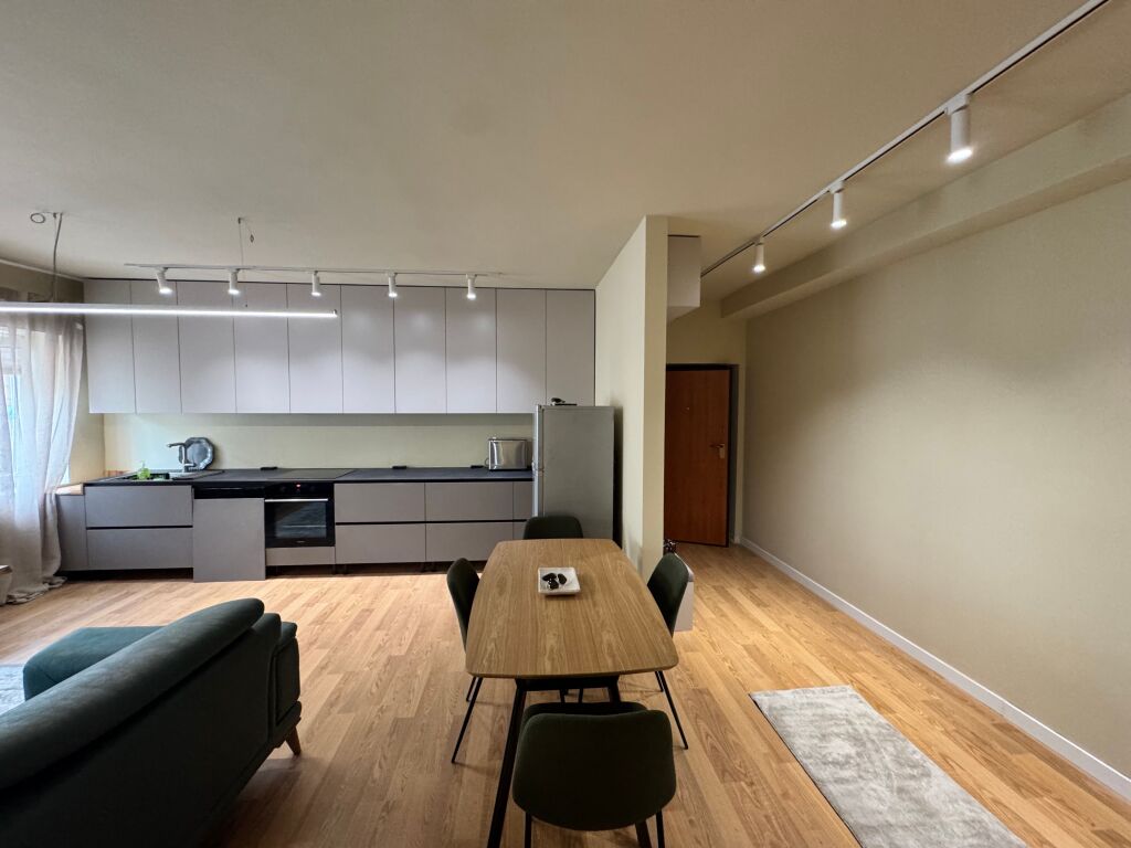 Appartamento 2+1 Affitto - Via Durazzo; Tirana