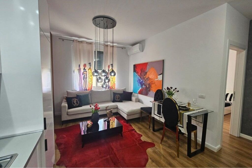 Appartamento 1+1 in vendita a 21 Dhjetori!