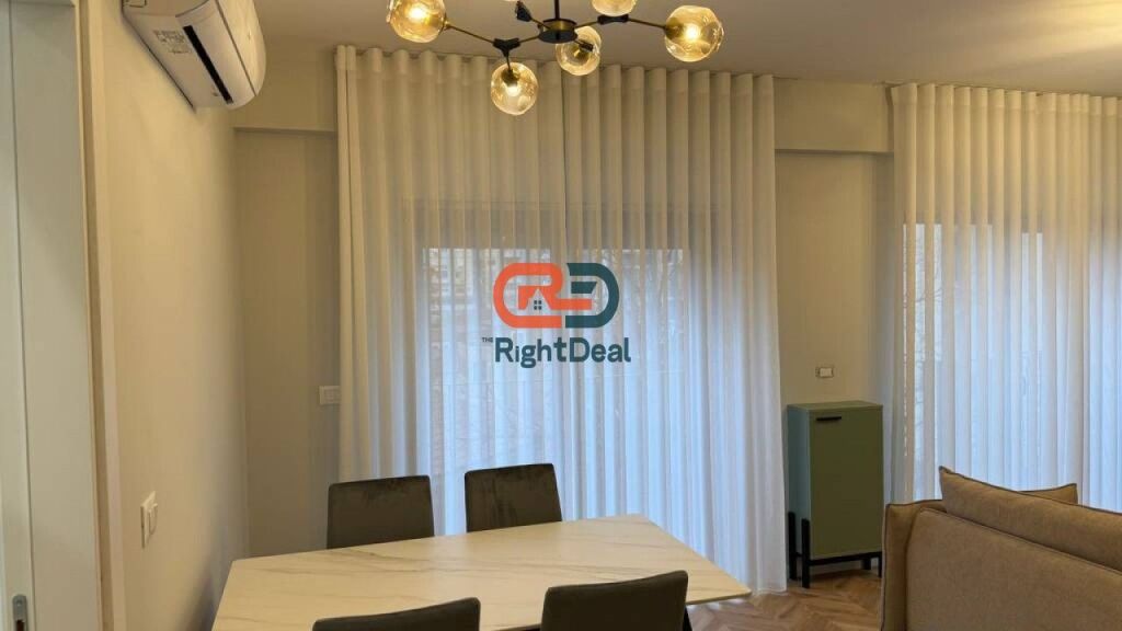 Tek Rruga e Kavajes, Shitet Super Apartament 1+1, Totalisht I Investuar !!