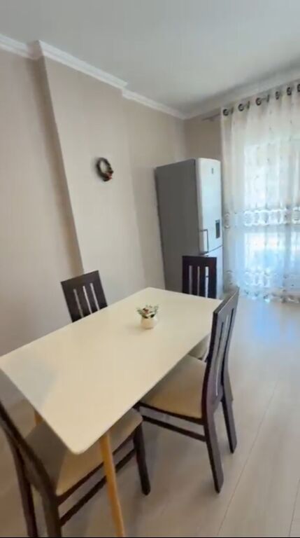 🏡 Apartament 2+1+2 për Shitje – Rruga 5 Maji